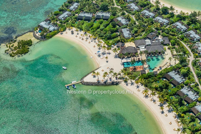 Exquisite golfside living: Luxurious off-plan villa