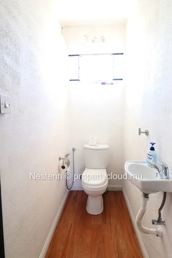 3-bed apartment close to the beach