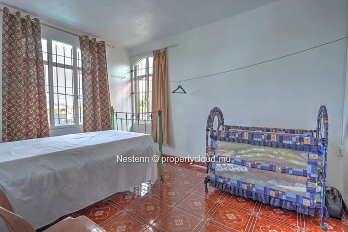 Maison spacieuse de 7 chambres 
