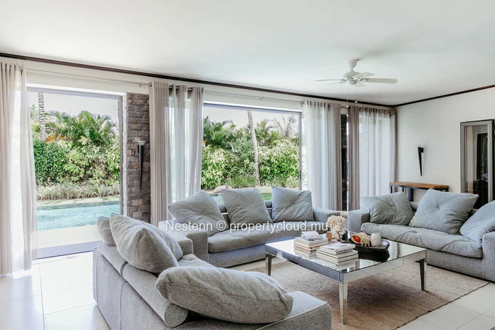 Fabuleuse villa coloniale de 6 chambres avec piscine privée dans un luxueux domaine de golf 