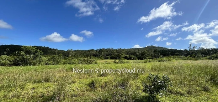 Spacious 5,015 m² Residential Plot with Golf Lifestyle in Avalon