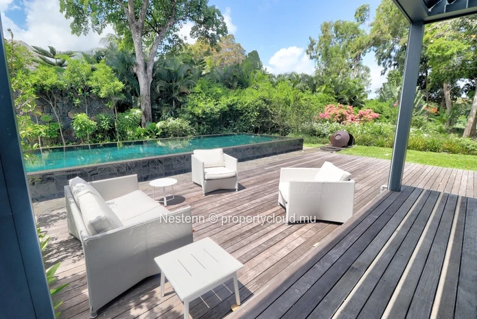 Exquisite villa on Anahita's Golf Estate: A fusion of luxury and natural elegance