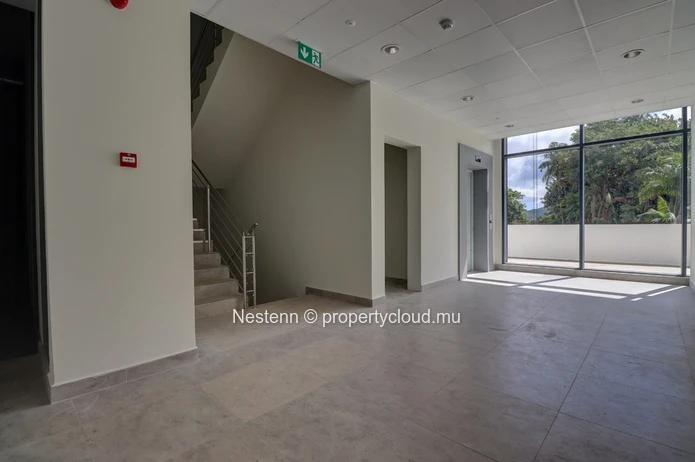 Exclusive office on the 1st Floor 