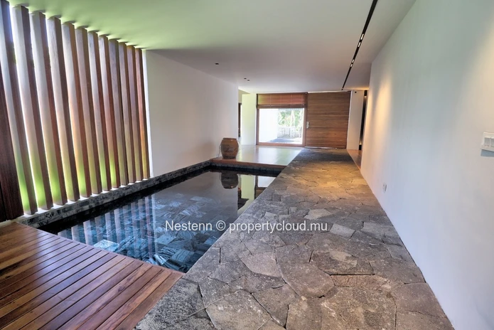 Exquisite villa on Anahita's Golf Estate: A fusion of luxury and natural elegance