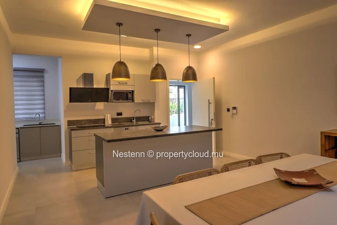 Appartement meublé de 3 chambres en résidence sécurisée 