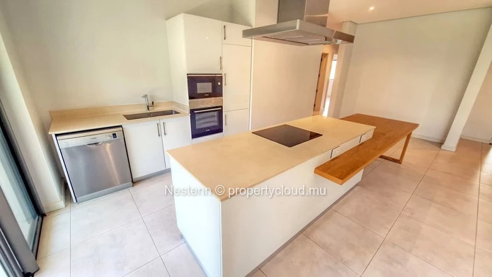 Superb 2-bedroom apartment in a secure residence