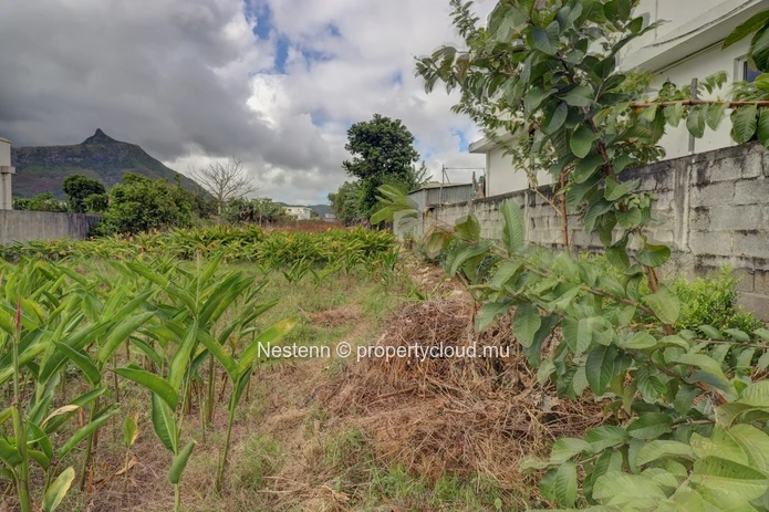Residential land of 1011.7m2