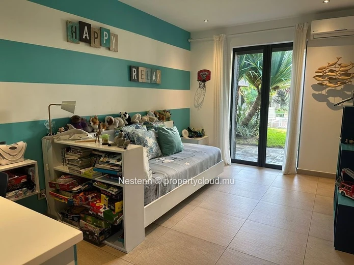 Villa moderne de 4 chambres