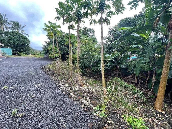 Terrain de 1635 m²
