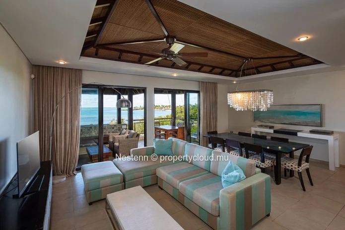  Luxueux appartement de 2 chambres en duplex en bord de mer dans une station balnéaire 