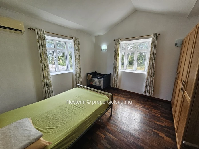 3-bed apartment 