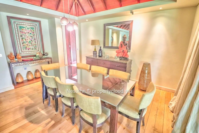 Luxurious modern villa with private pool and seafront access