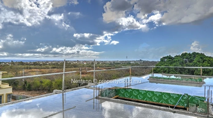 Penthouse duplex neuf – avec toit-terrasse privatif et vue imprenable sur le coucher de soleil