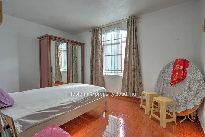 Maison spacieuse de 7 chambres 