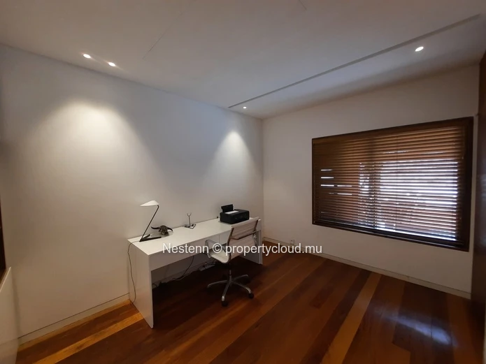 Villa Banyan, 5 bedrooms and golf view,