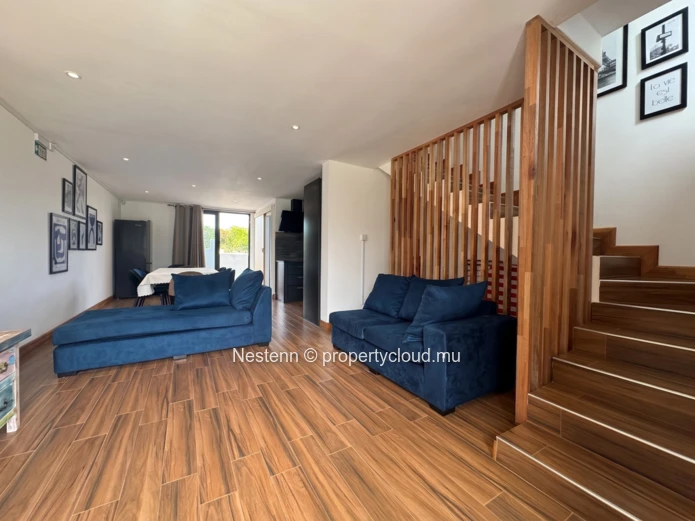 New 2-bedroom apartment close to the beach