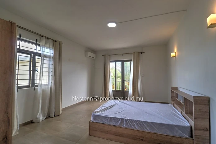 Maison de 4 chambres avec piscine privée - à 5 minutes à pied de la plage