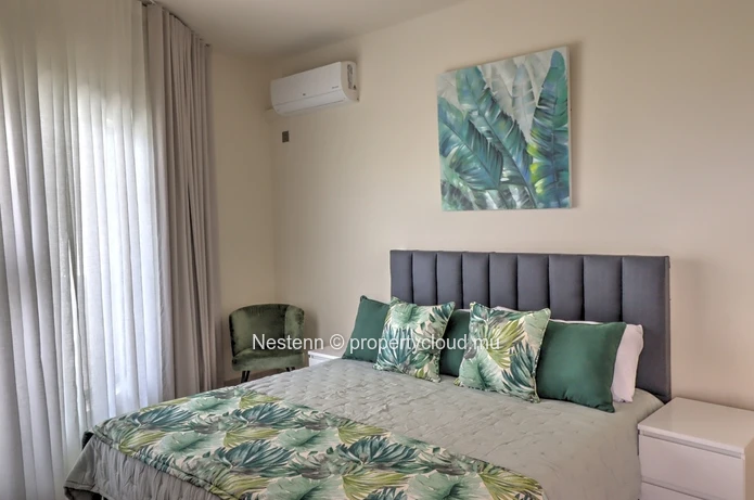 Spacious 3-Bedroom Apartment with Stunning Terrace Views
