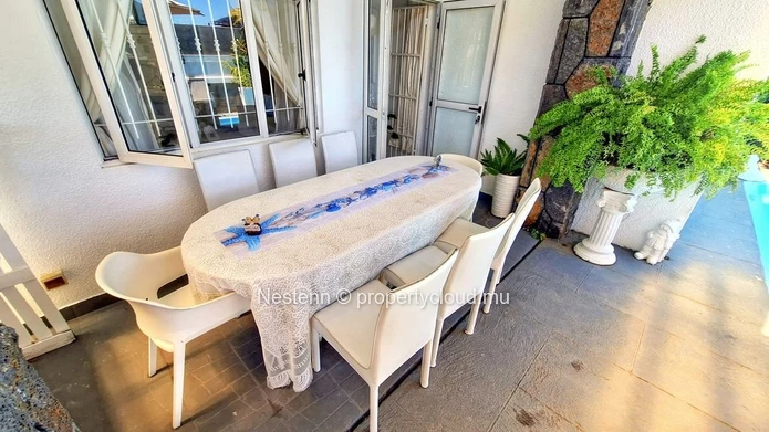 Charmante maison de 6 chambres avec piscine